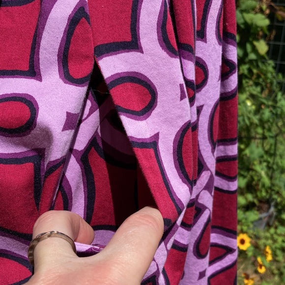 Maroon, purple and white fit and flare pleated skirt dress, button back, size 6 - Picture 6 of 6